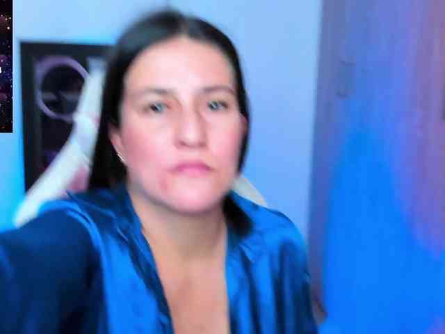 Saskyaajohnson webcam