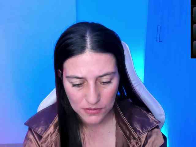 Saskyaajohnson webcam