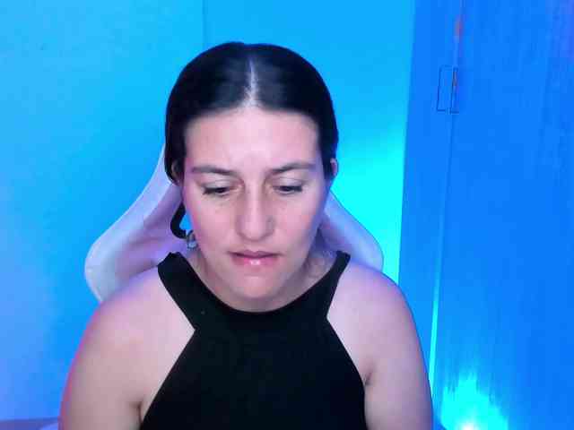 Saskyaajohnson webcam