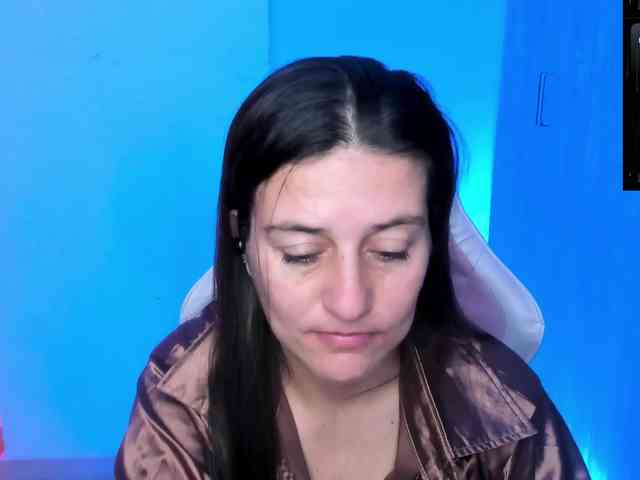 Saskyaajohnson webcam