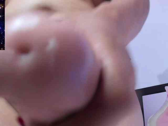 Saskyaajohnson webcam