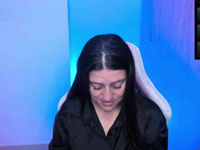 Saskyaajohnson webcam