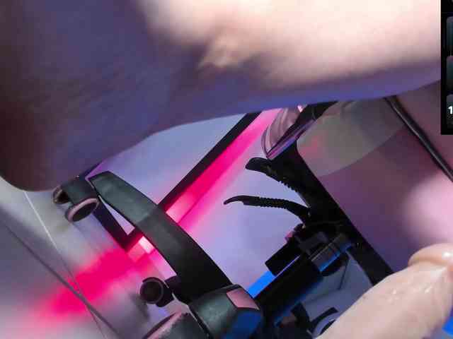 Saskyaajohnson webcam