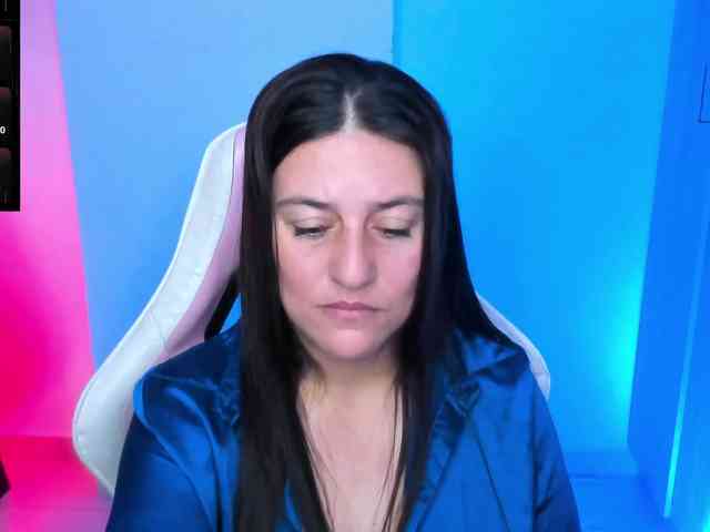 Saskyaajohnson webcam