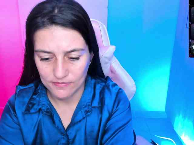 Saskyaajohnson webcam