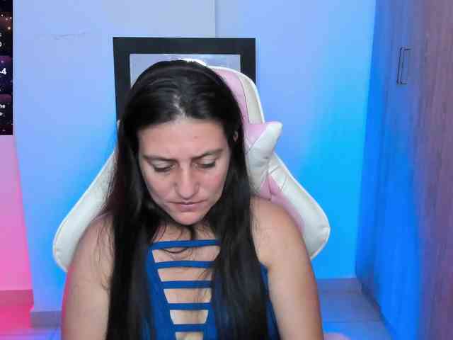 Saskyaajohnson webcam