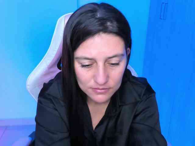 Saskyaajohnson webcam