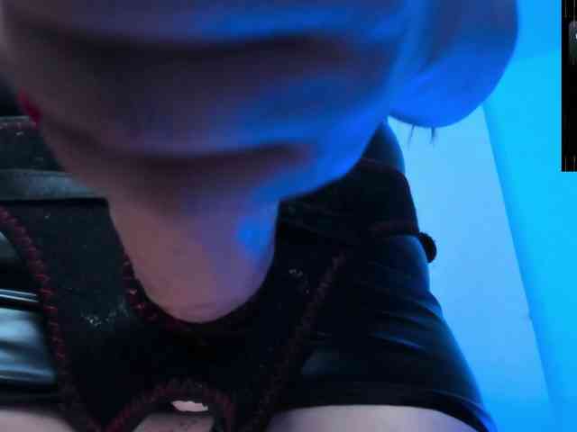 Saskyaajohnson webcam