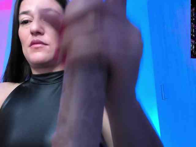 Saskyaajohnson webcam