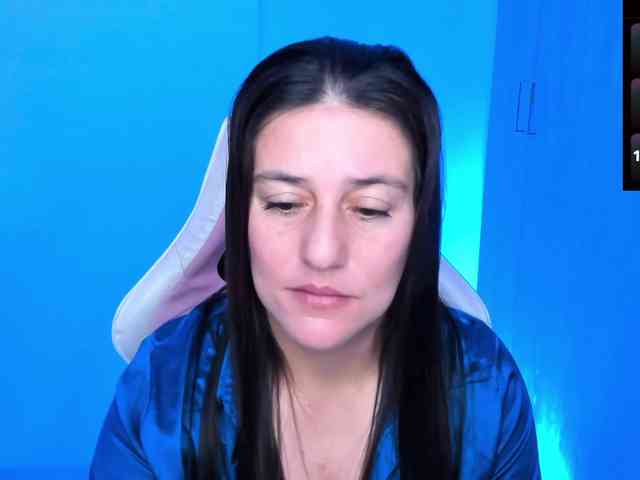 Saskyaajohnson webcam