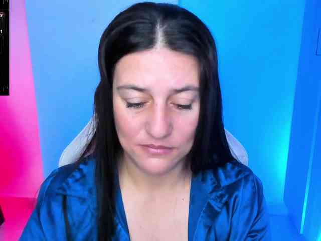 Saskyaajohnson webcam