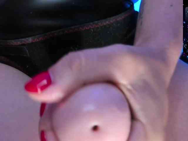 Saskyaajohnson webcam