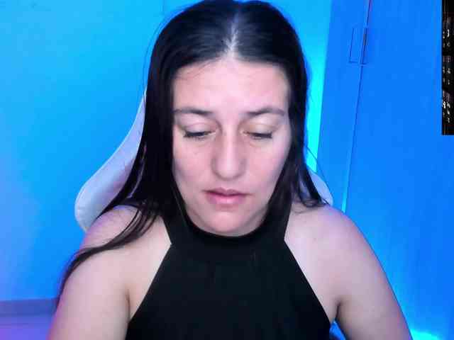 Saskyaajohnson webcam