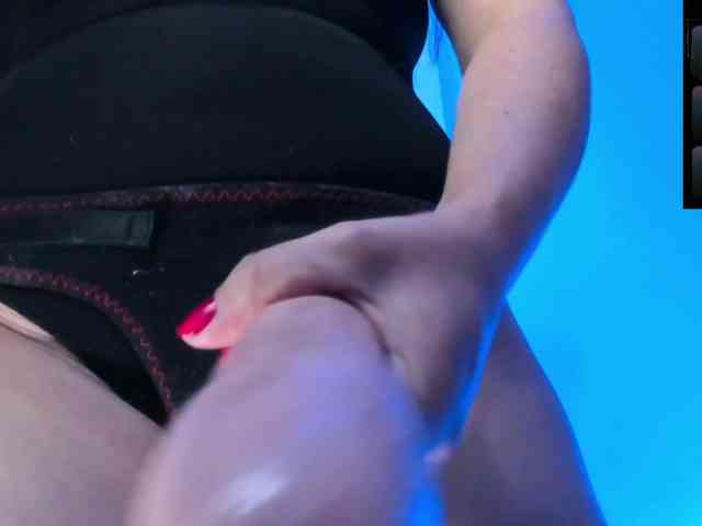 Saskyaajohnson webcam