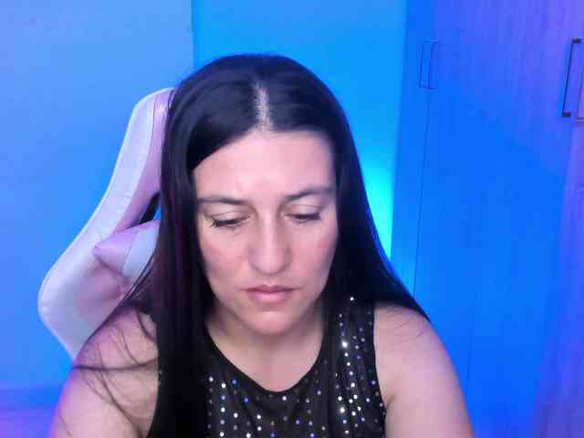 Saskyaajohnson webcam