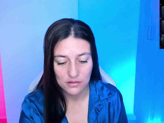 Saskyaajohnson webcam