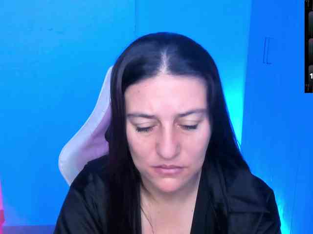 Saskyaajohnson webcam