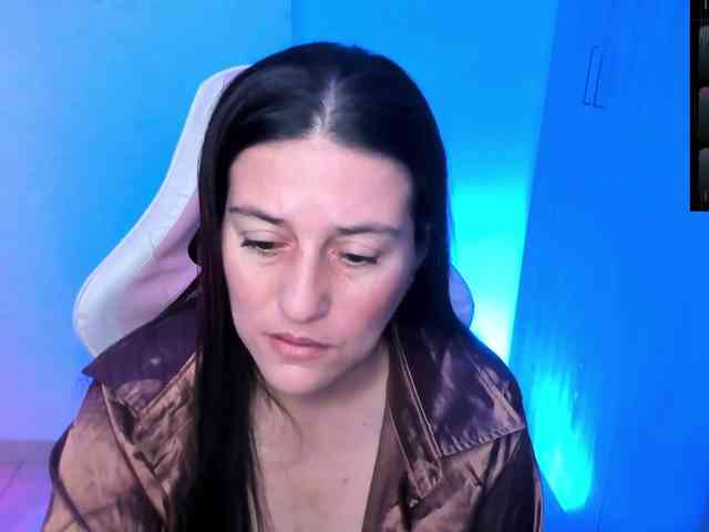 Saskyaajohnson webcam