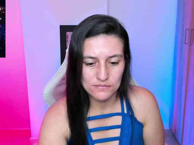 Saskyaajohnson webcam