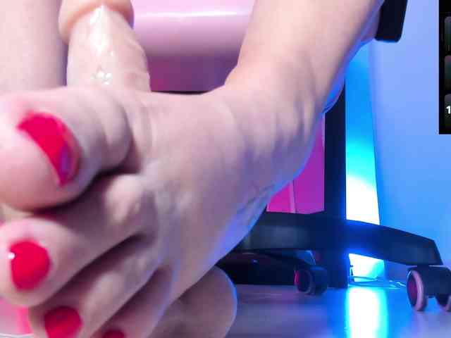 Saskyaajohnson webcam