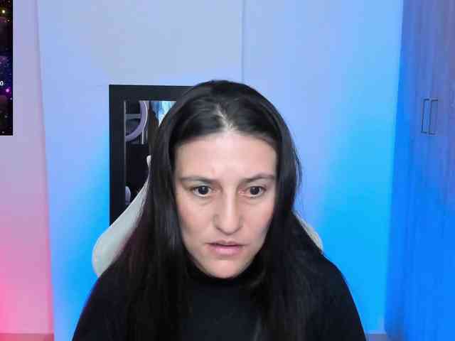 Saskyaajohnson webcam