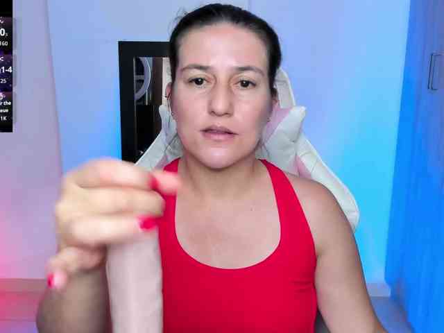 Saskyaajohnson webcam