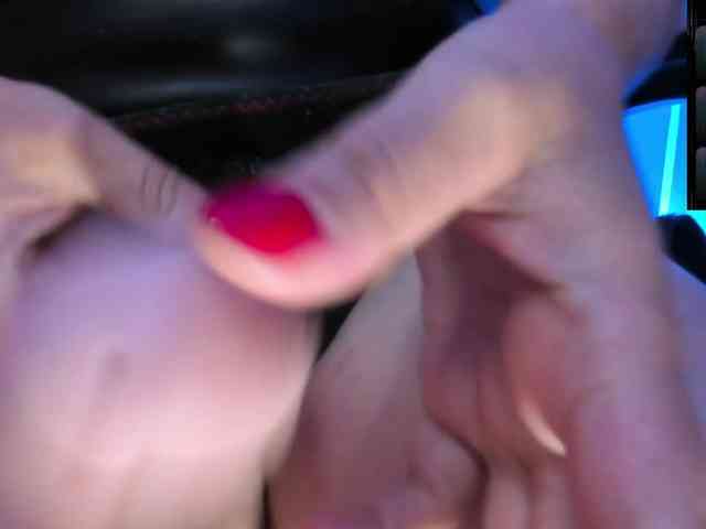 Saskyaajohnson webcam