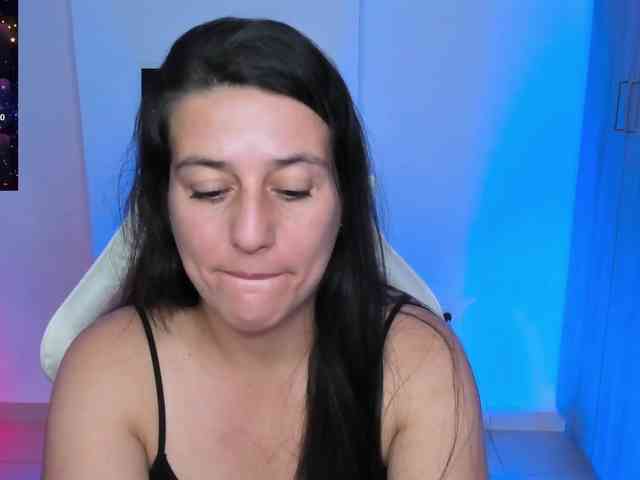 Saskyaajohnson webcam