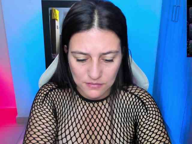 Saskyaajohnson webcam