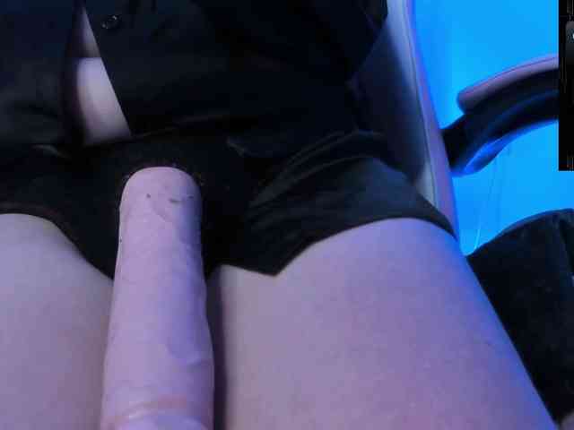 Saskyaajohnson webcam