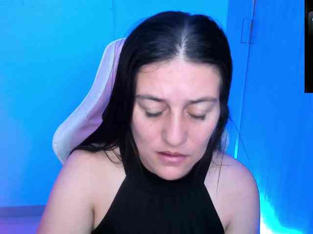 Saskyaajohnson webcam