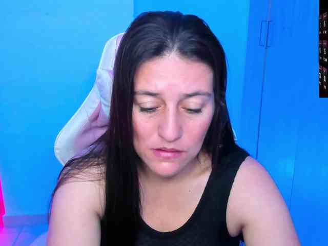 Saskyaajohnson webcam