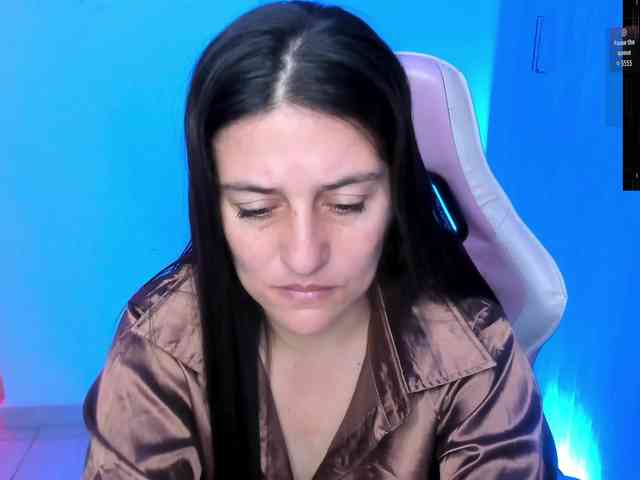 Saskyaajohnson webcam