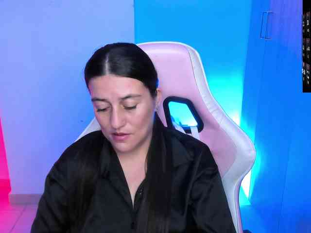 Saskyaajohnson webcam