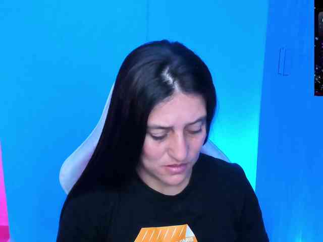 Saskyaajohnson webcam