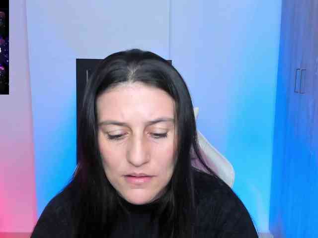 Saskyaajohnson webcam