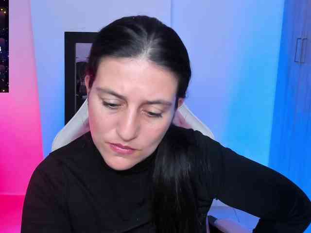 Saskyaajohnson webcam