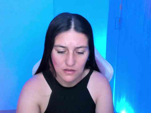 Saskyaajohnson webcam