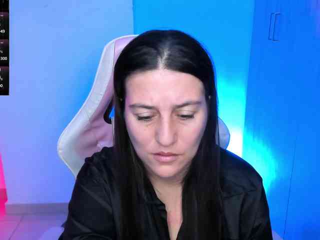 Saskyaajohnson webcam