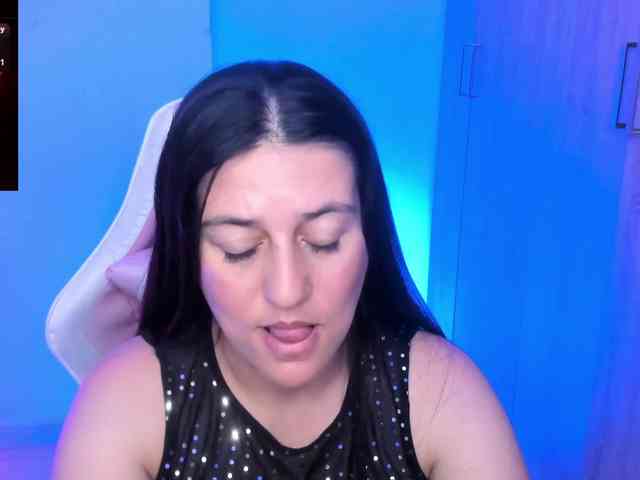 Saskyaajohnson webcam