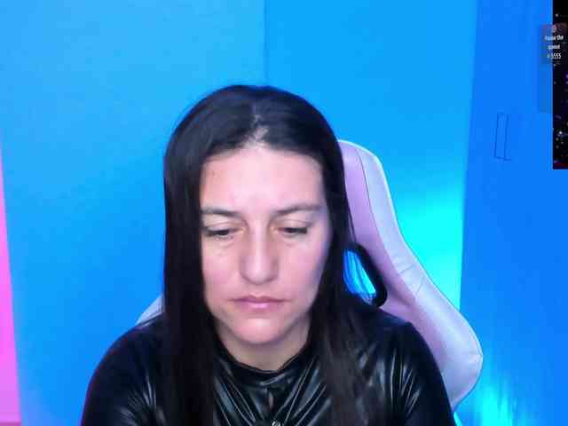 Saskyaajohnson webcam