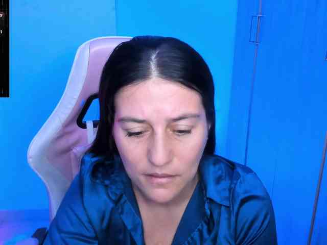 Saskyaajohnson webcam