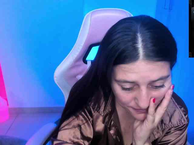 Saskyaajohnson webcam