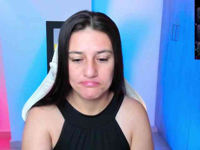 Saskyaajohnson webcam
