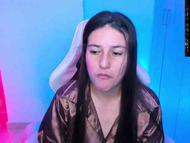 Saskyaajohnson webcam