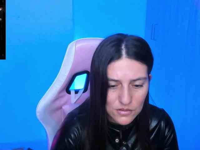 Saskyaajohnson webcam