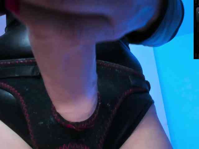 Saskyaajohnson webcam