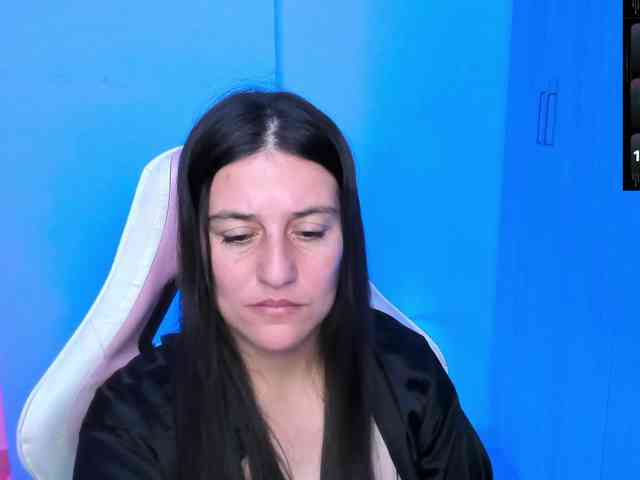 Saskyaajohnson webcam