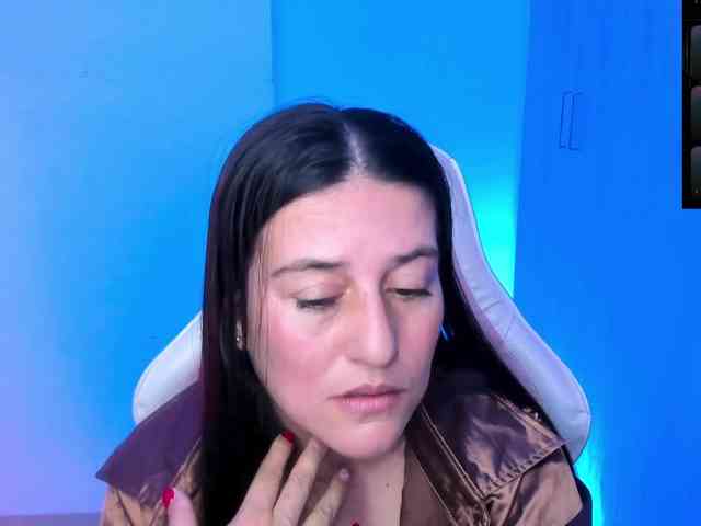 Saskyaajohnson webcam