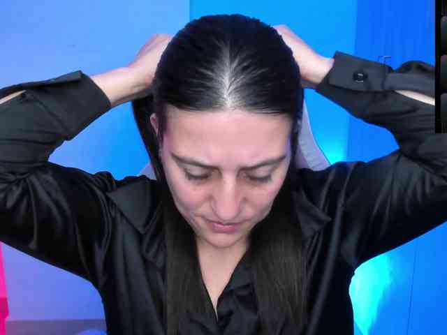 Saskyaajohnson webcam